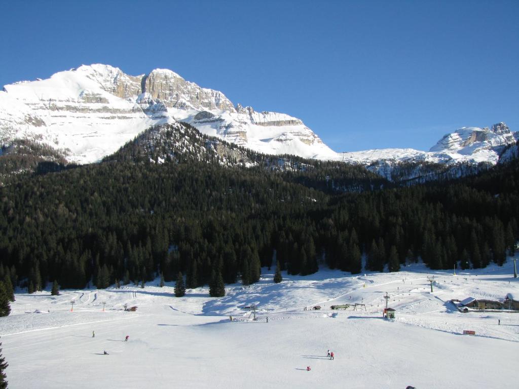 Hotel Il Catturanino Madonna di Campiglio Exterior photo